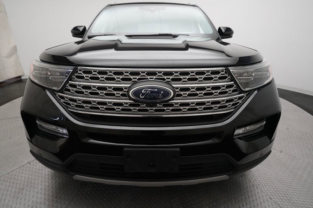 Used 2023 Ford Explorer Limited w/ Equipment Group 301A AWD/4WD image 23