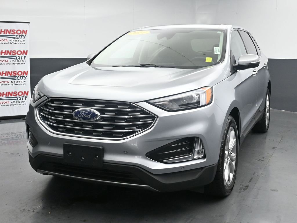 Used 2024 Ford Edge Titanium image 4