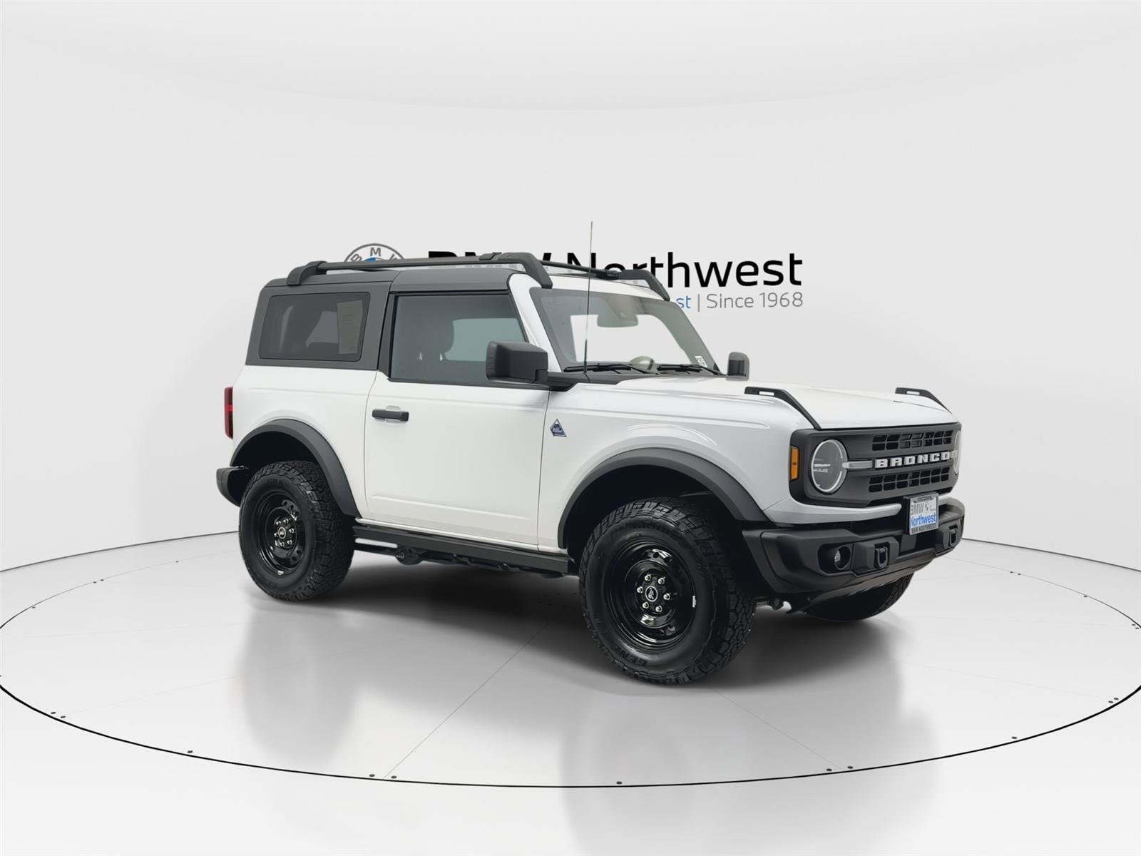 Used 2022 Ford Bronco Black Diamond image 6