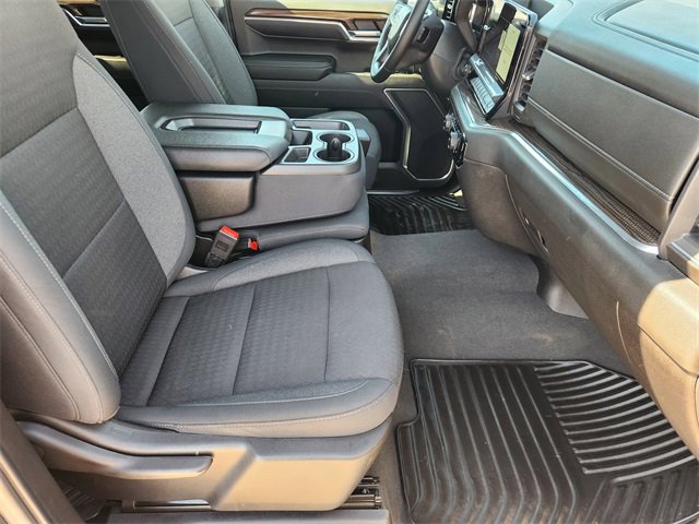 Used 2023 Chevrolet Silverado 1500 LT image 14