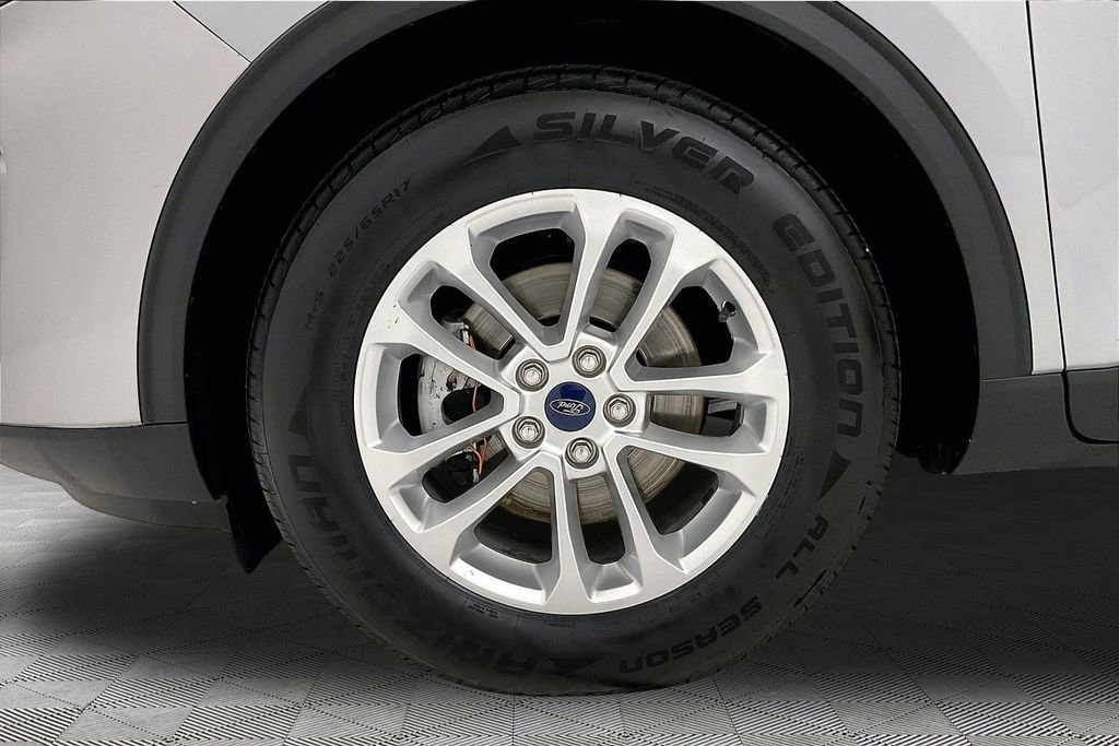 Used 2022 Ford Escape SE image 26