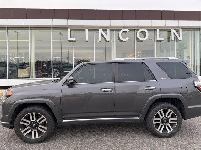 Used 2016 Toyota 4Runner Limited image 2
