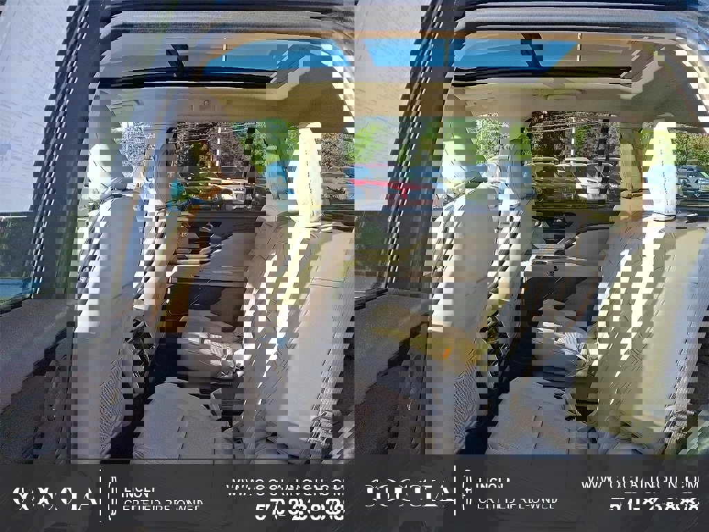 Used 2023 Lincoln Aviator Reserve w/ Elements Package Plus image 11