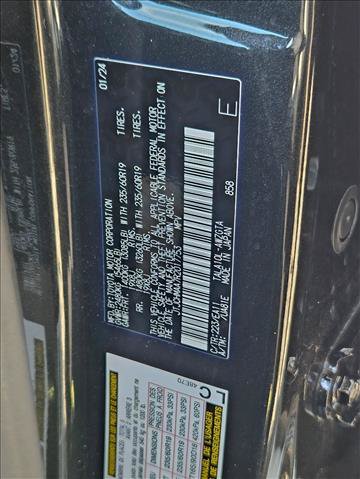 Used 2024 Lexus RX 350 Premium w/ Accessory Package (Z1) FWD image 25