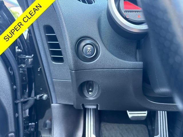 Used 2014 Nissan 370Z Touring RWD image 14
