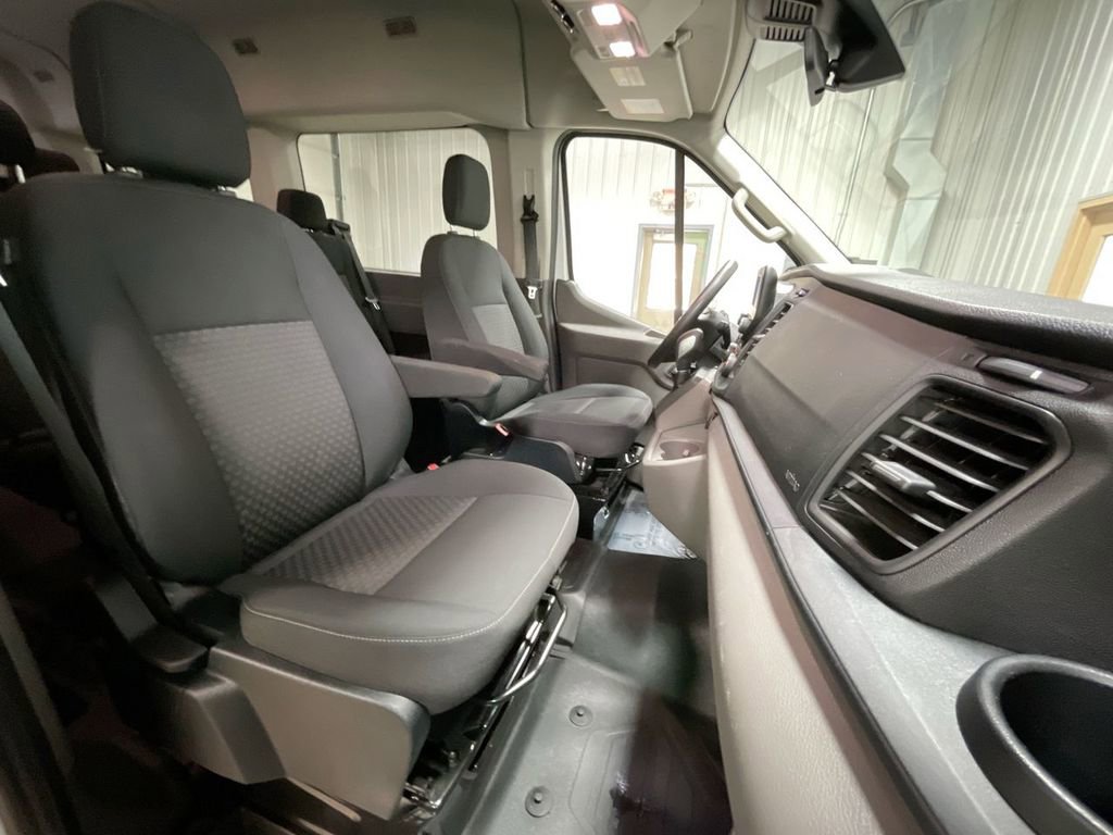 Used 2023 Ford Transit 350 XL image 24