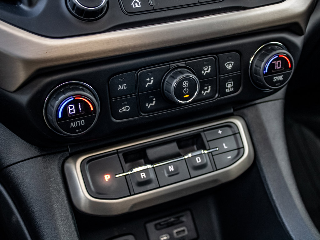 Used 2020 GMC Acadia Denali w/ Technology Package image 35