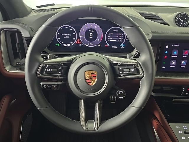 Certified 2025 Porsche Cayenne GTS image 30