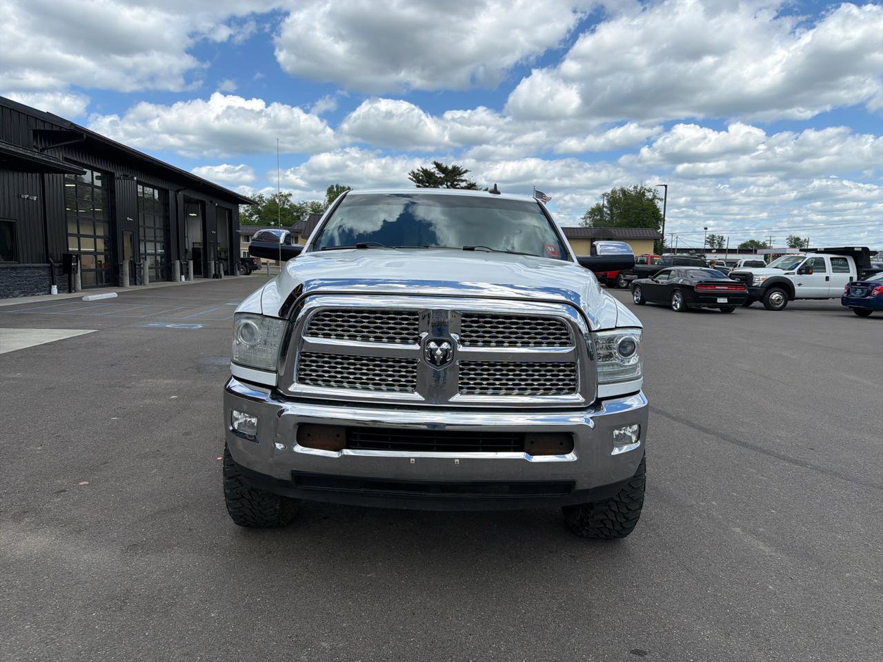 Used 2015 RAM 2500 Laramie AWD/4WD image 2