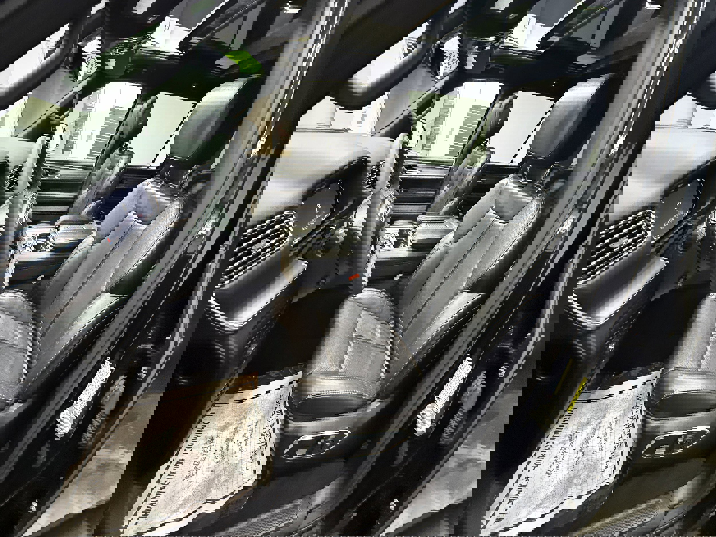 Used 2024 Jeep Wagoneer Series II image 13