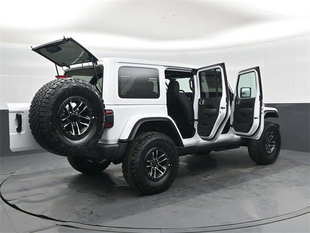 New 2026 Jeep Wrangler Unlimited Rubicon w/ Steel Bumper Group image 46