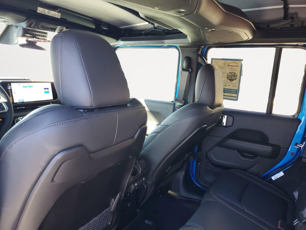 New 2025 Jeep Wrangler Sahara image 11