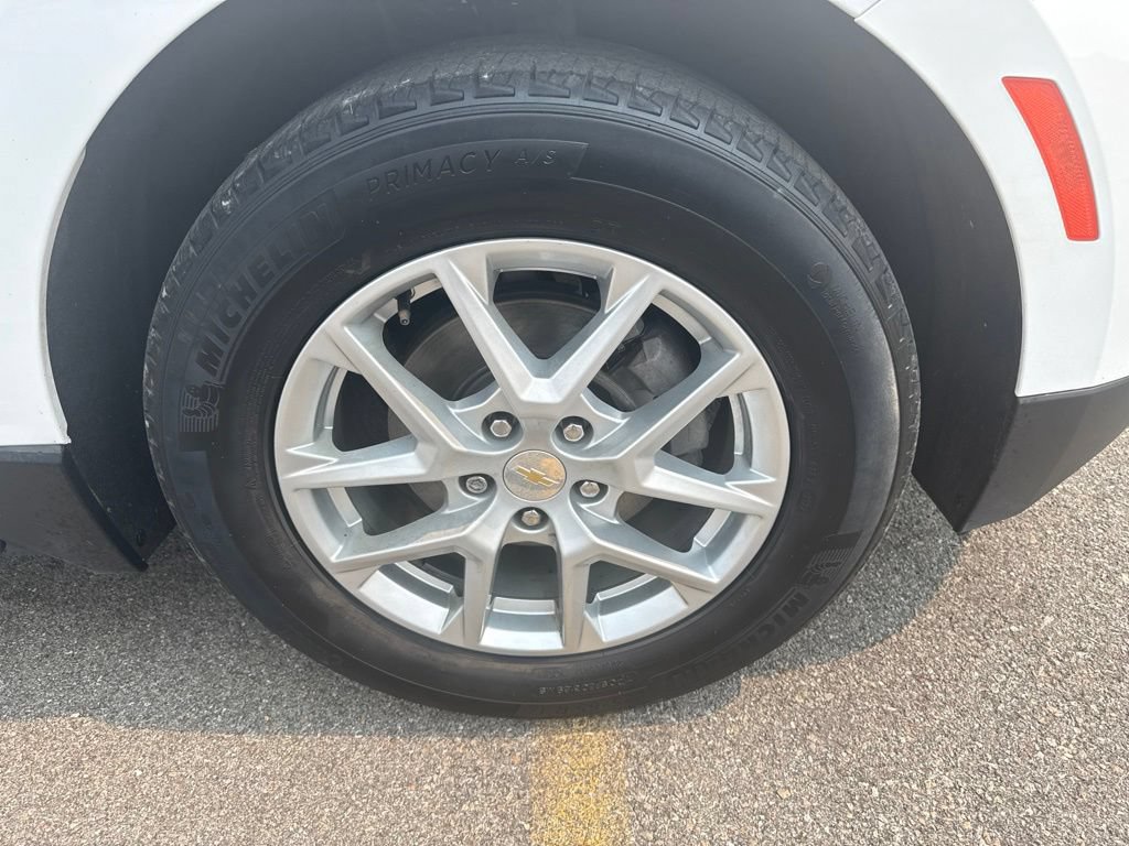 Used 2022 Chevrolet Equinox LT FWD image 36