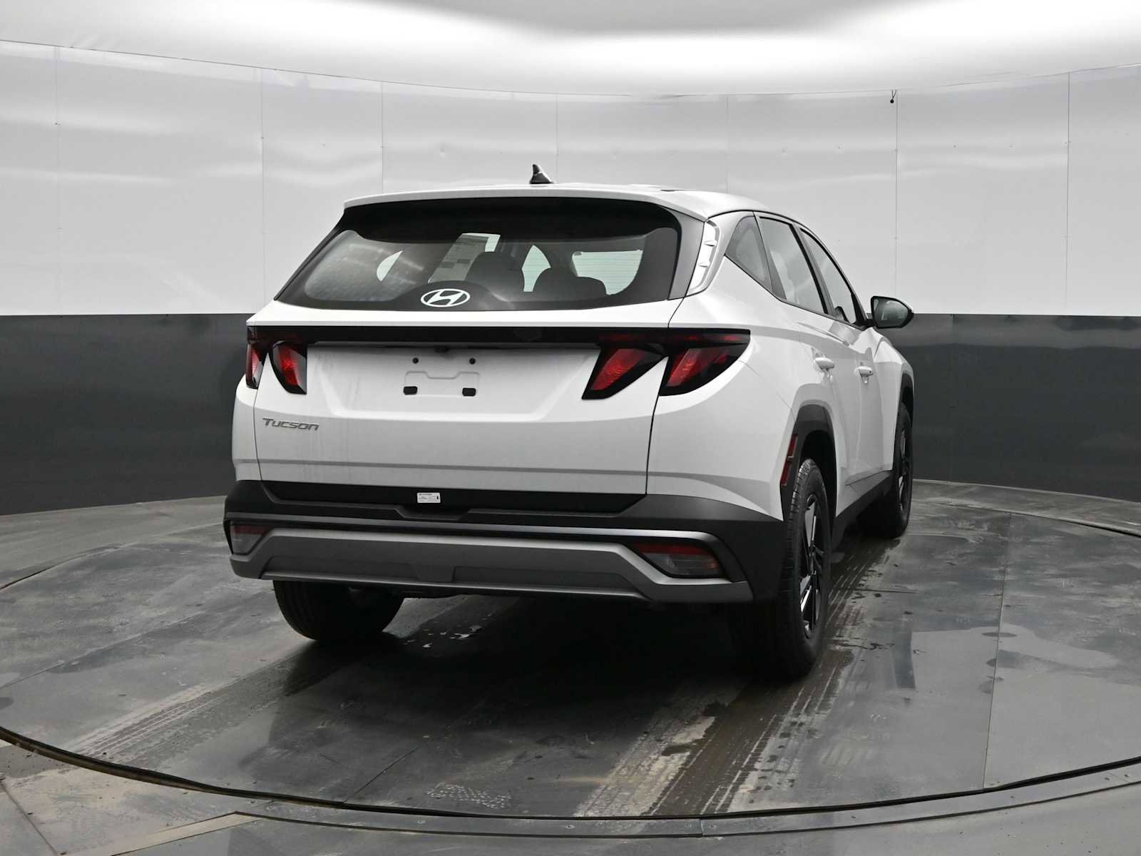 New 2026 Hyundai Tucson SE image 7