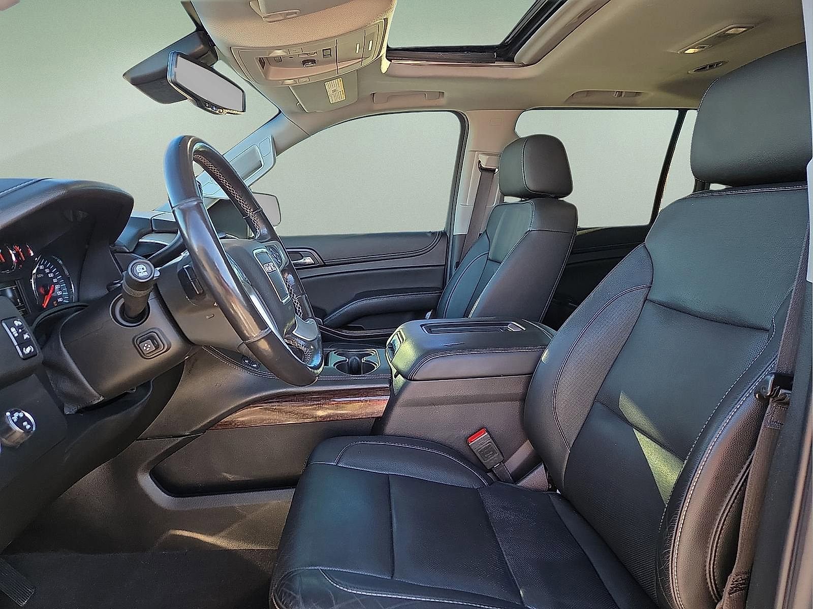 Used 2020 GMC Yukon XL SLT image 15