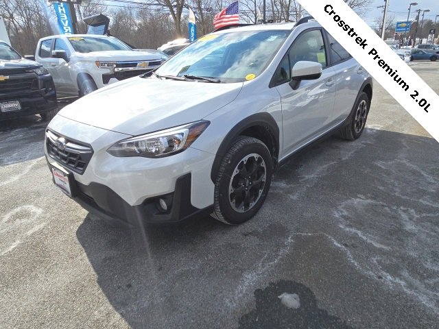 Used 2021 Subaru Crosstrek 2.0i Premium w/ Moonroof Package image 4