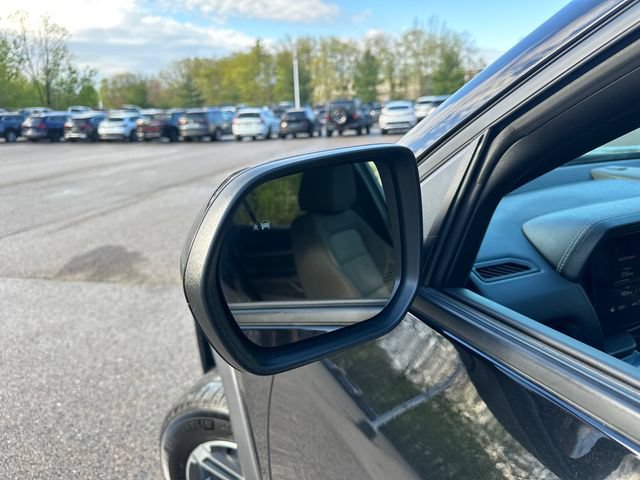 Used 2025 GMC Terrain Elevation AWD/4WD image 15