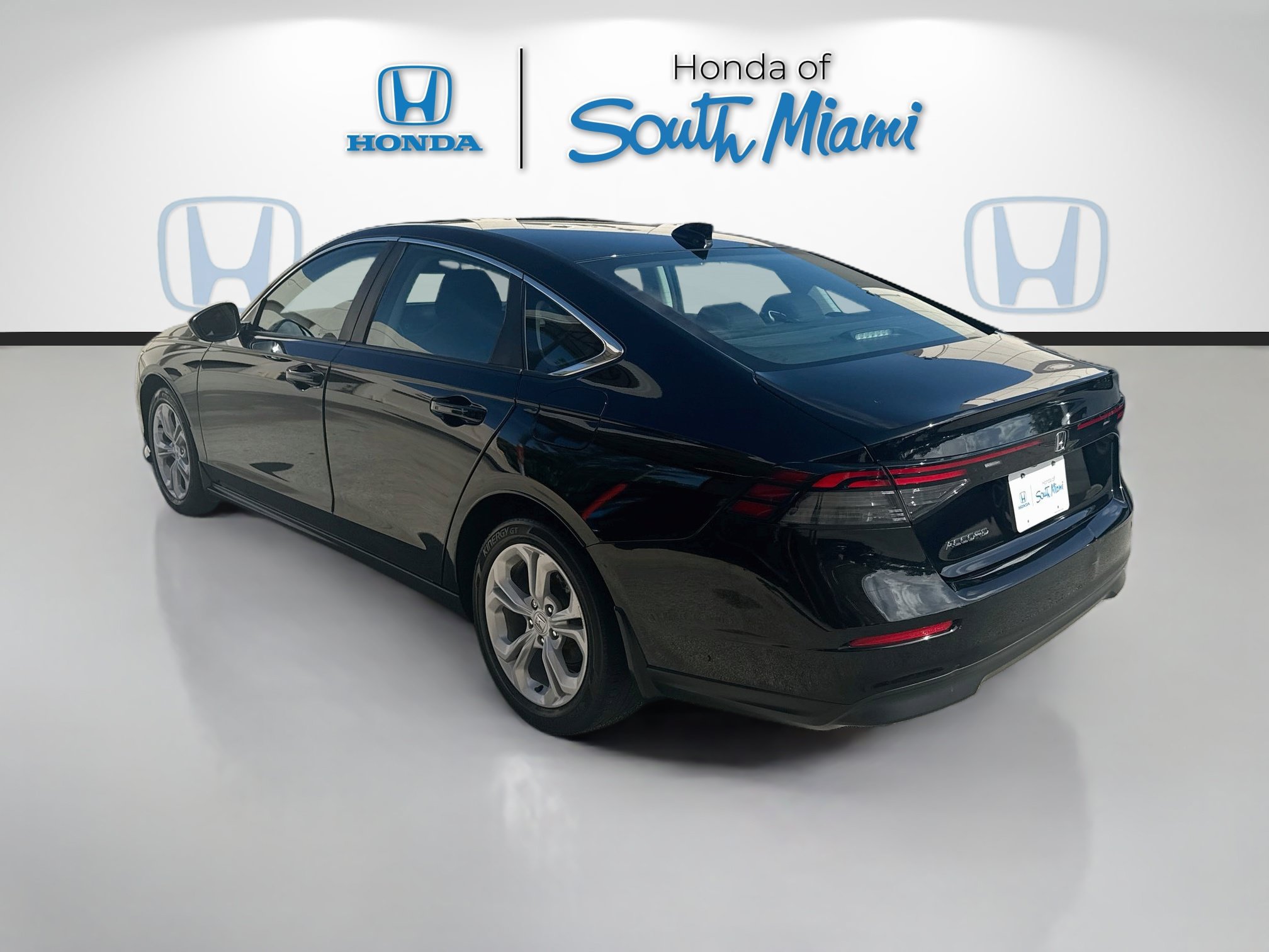 Used 2024 Honda Accord LX image 5