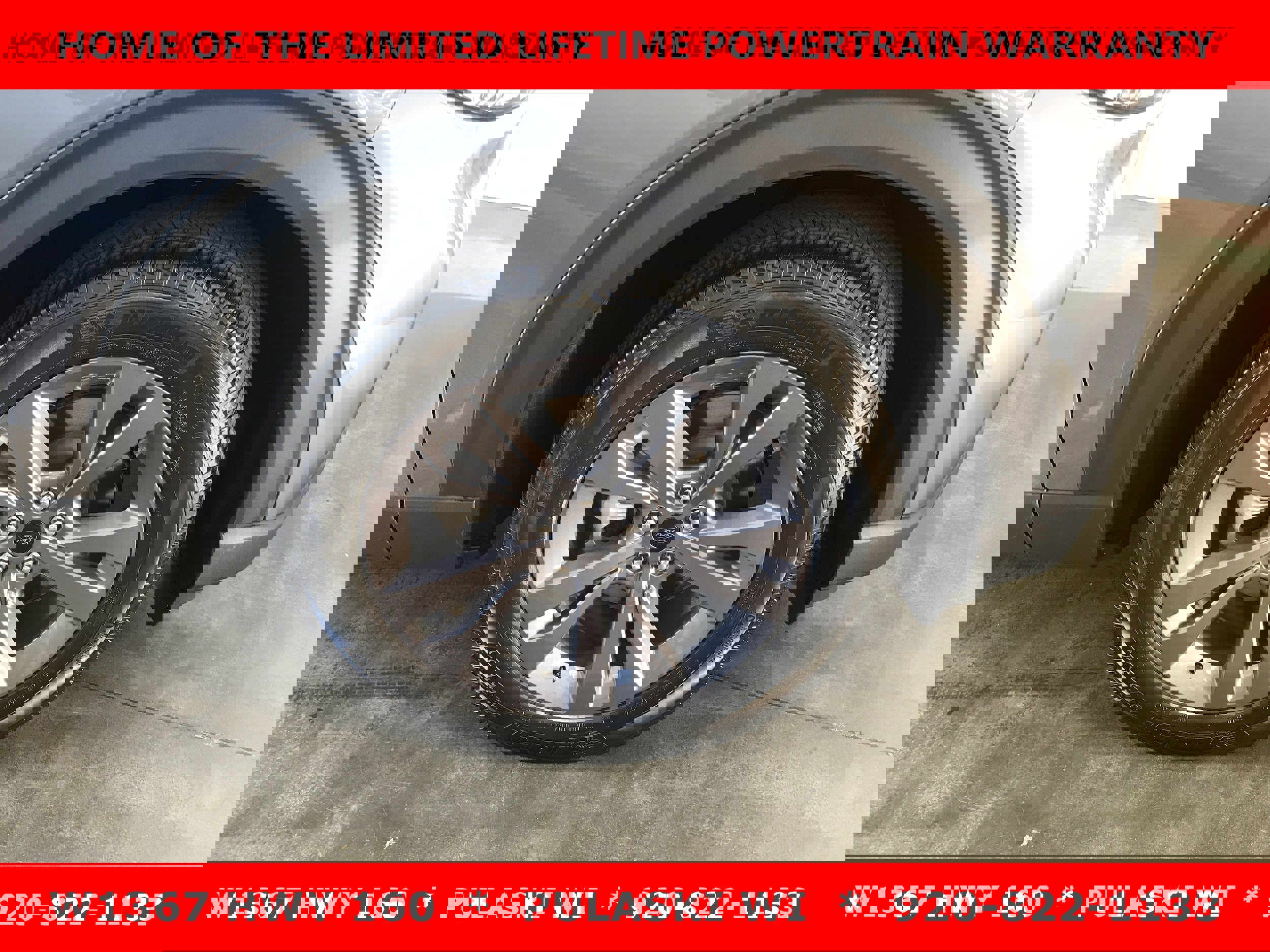 New 2025 Ford Explorer Active w/ Active Comfort Package image 3
