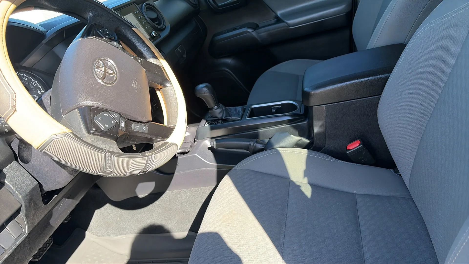 Used 2021 Toyota Tacoma SR5 image 63