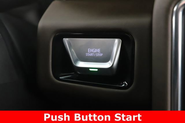 Used 2025 GMC Yukon Denali Ultimate AWD/4WD image 25