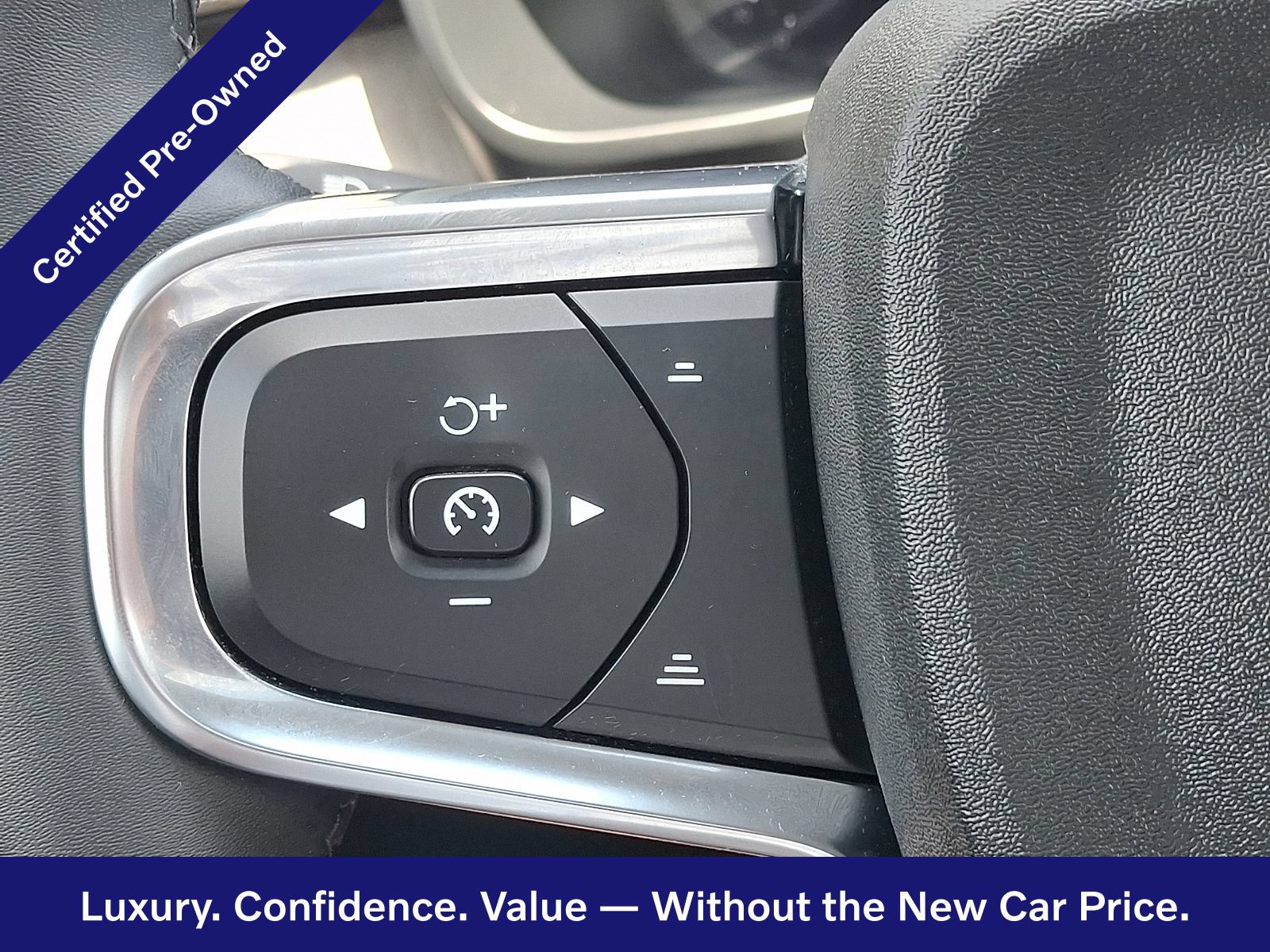 Certified 2024 Volvo XC40 B5 Ultimate w/ Protection Package Premier AWD/4WD image 22
