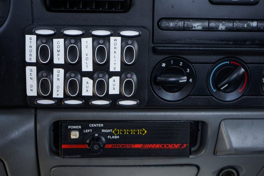Used 2006 Ford F450 XL image 33