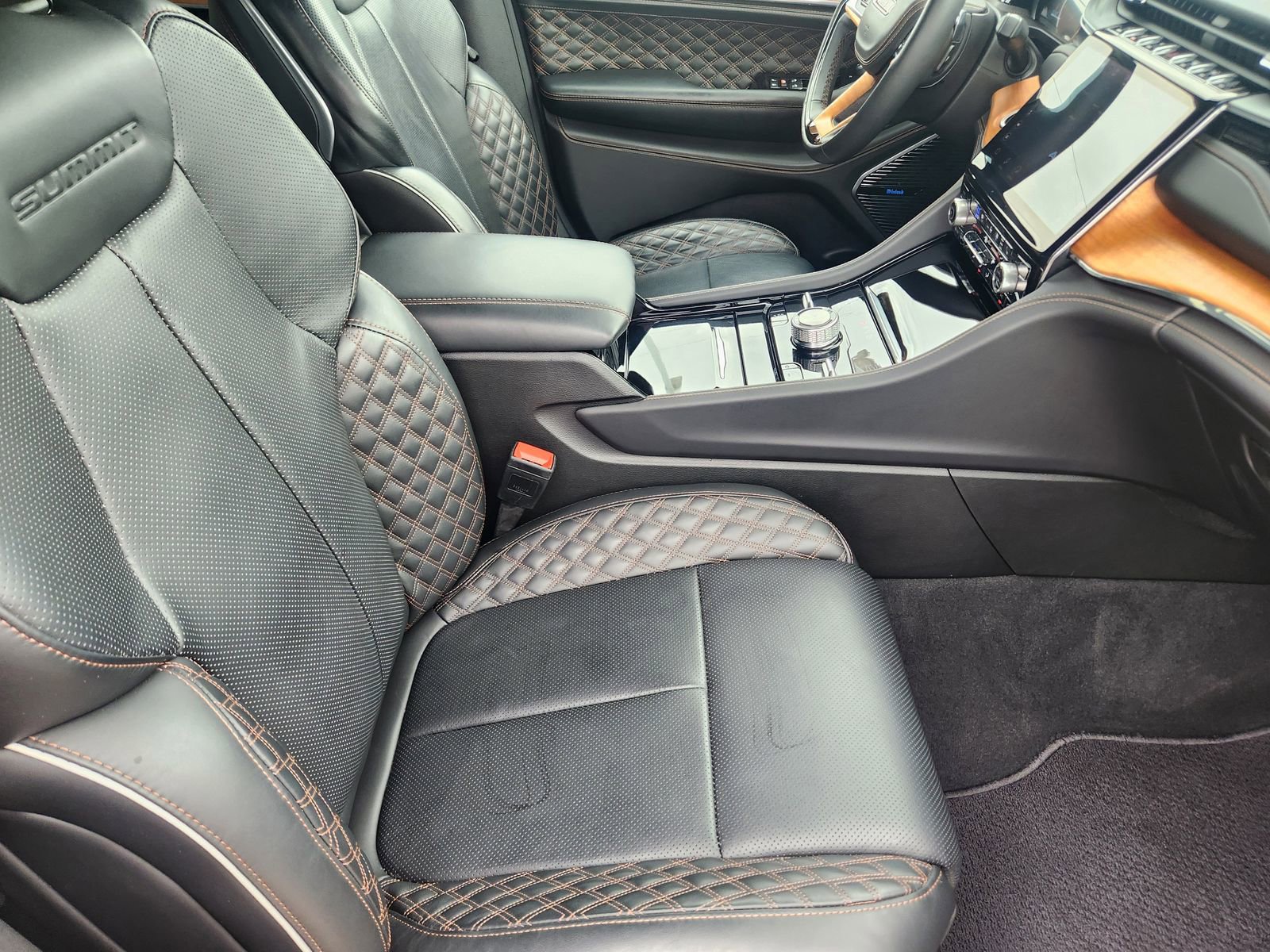 Used 2025 Jeep Grand Cherokee L Summit w/ Advanced Protech Group IV image 16