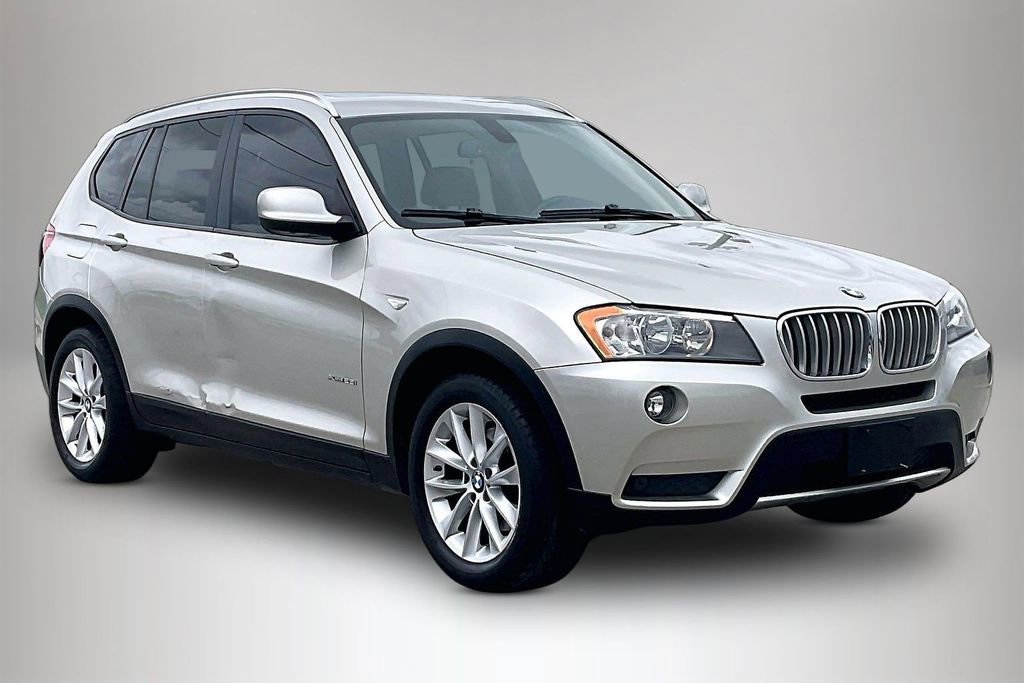 Used 2013 BMW X3 xDrive28i AWD/4WD image 1
