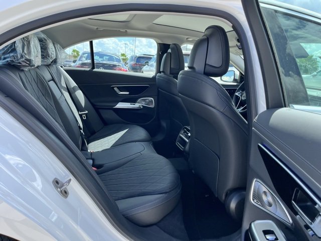 New 2026 Mercedes-Benz E 350 4MATIC Sedan image 20