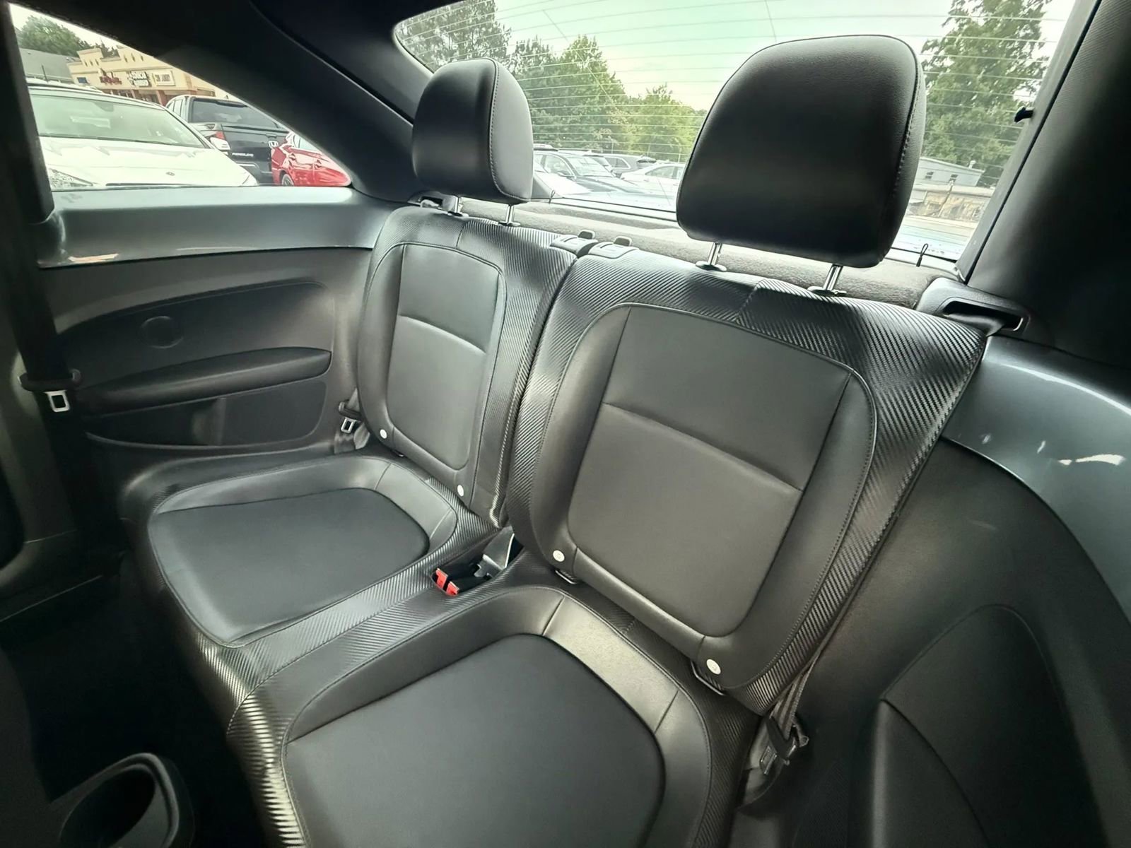 Used 2012 Volkswagen Beetle 2.5 FWD image 17