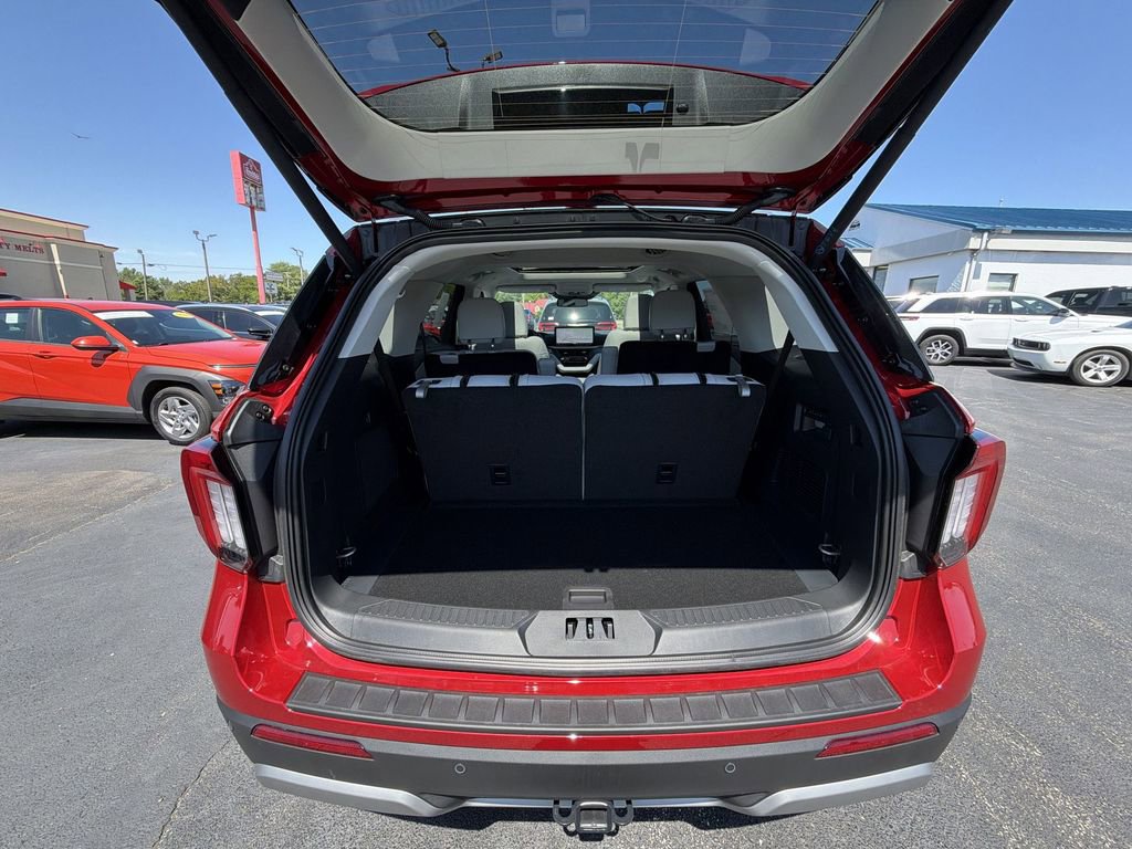 New 2026 Ford Explorer Platinum AWD/4WD image 31