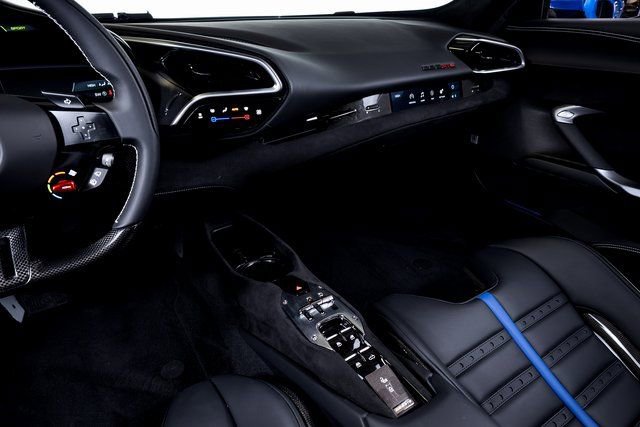 Certified 2025 Ferrari 296 GTS image 28