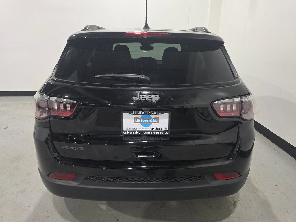 New 2026 Jeep Compass Latitude AWD/4WD image 25