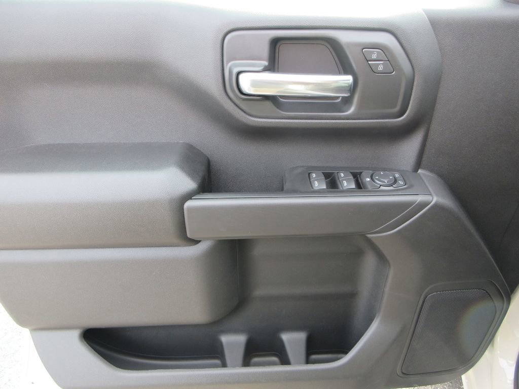 New 2026 Chevrolet Silverado 1500 Custom Trail Boss w/ LPO, Dark Essentials Package image 24