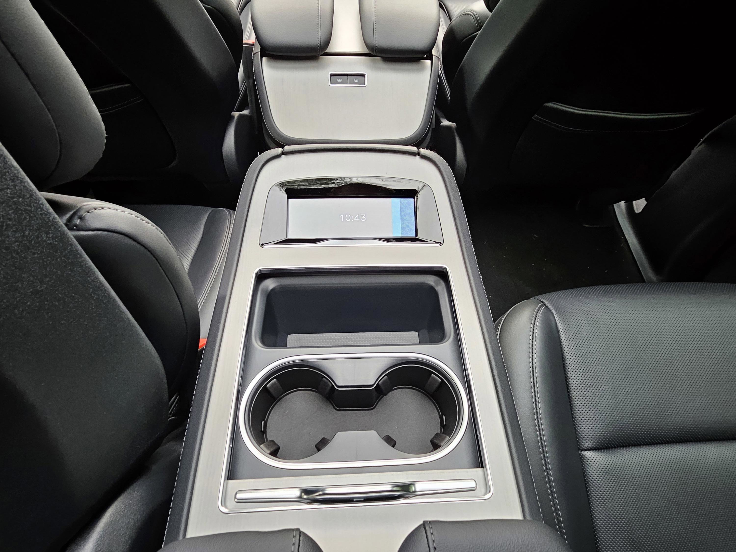 New 2025 Lincoln Navigator L Reserve w/ Jet Appearance Package image 26