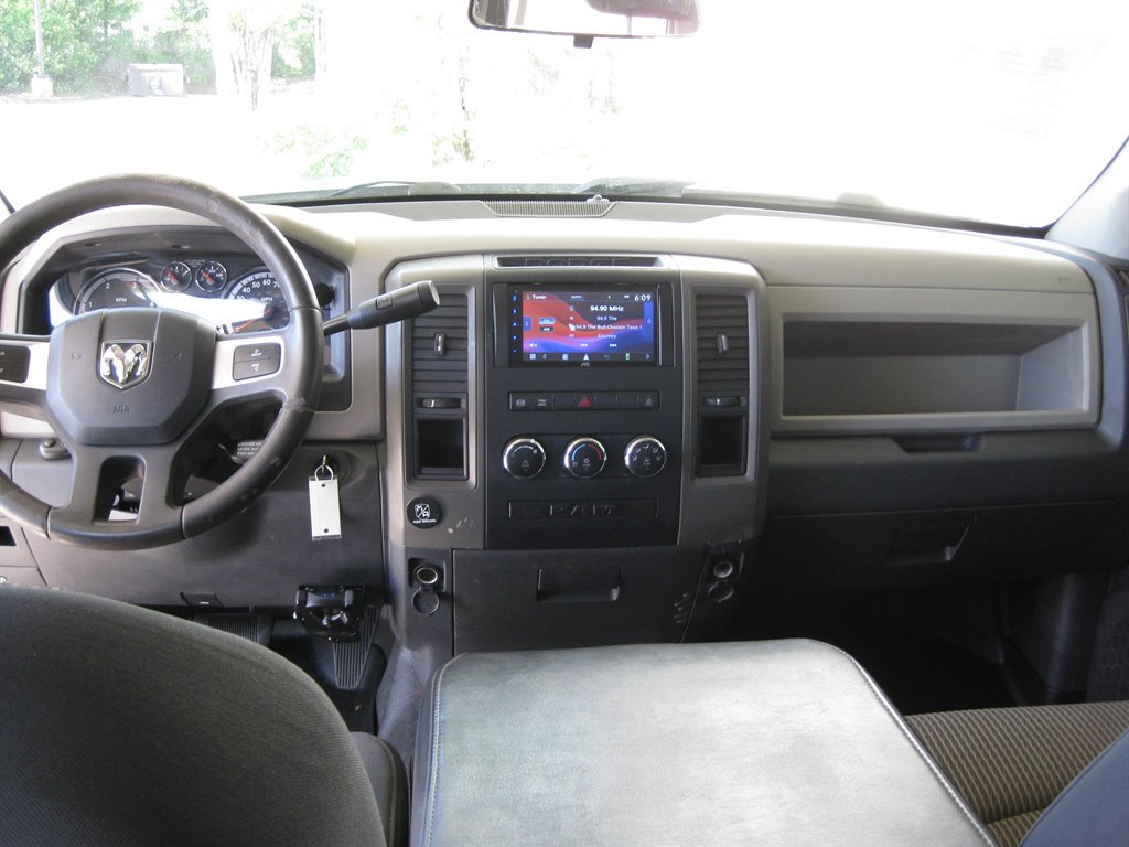 Used 2011 RAM 2500 ST w/ ST Popular Equipment Group RWD image 26