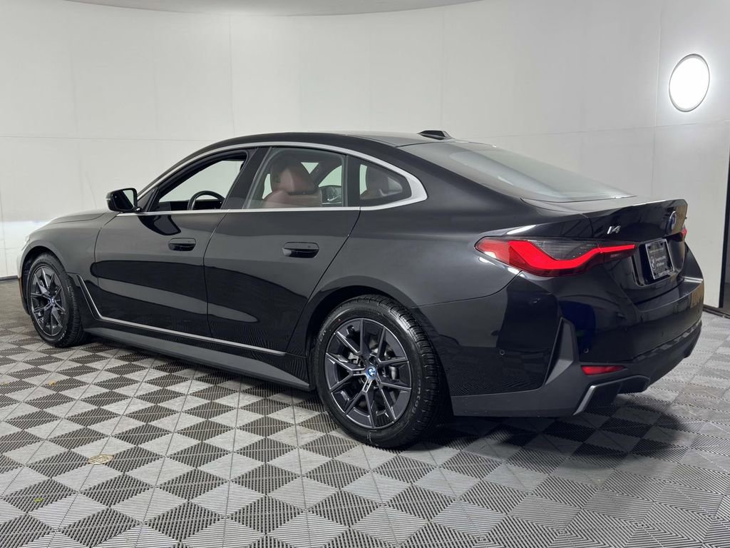Used 2023 BMW i4 eDrive40 w/ Premium Package RWD image 8