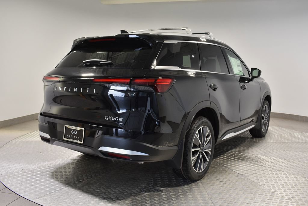 New 2026 INFINITI QX60 Luxe w/ Family Package image 3