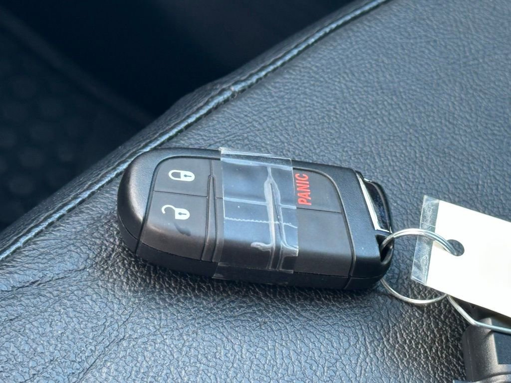 Used 2024 Jeep Compass Trailhawk image 32