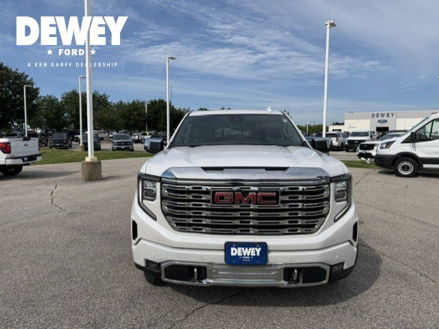 Used 2025 GMC Sierra 1500 Denali w/ Denali Reserve Package AWD/4WD image 2