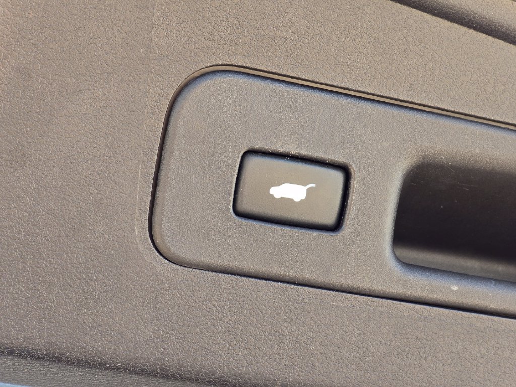 Used 2019 Acura MDX w/ Technology Package FWD image 16