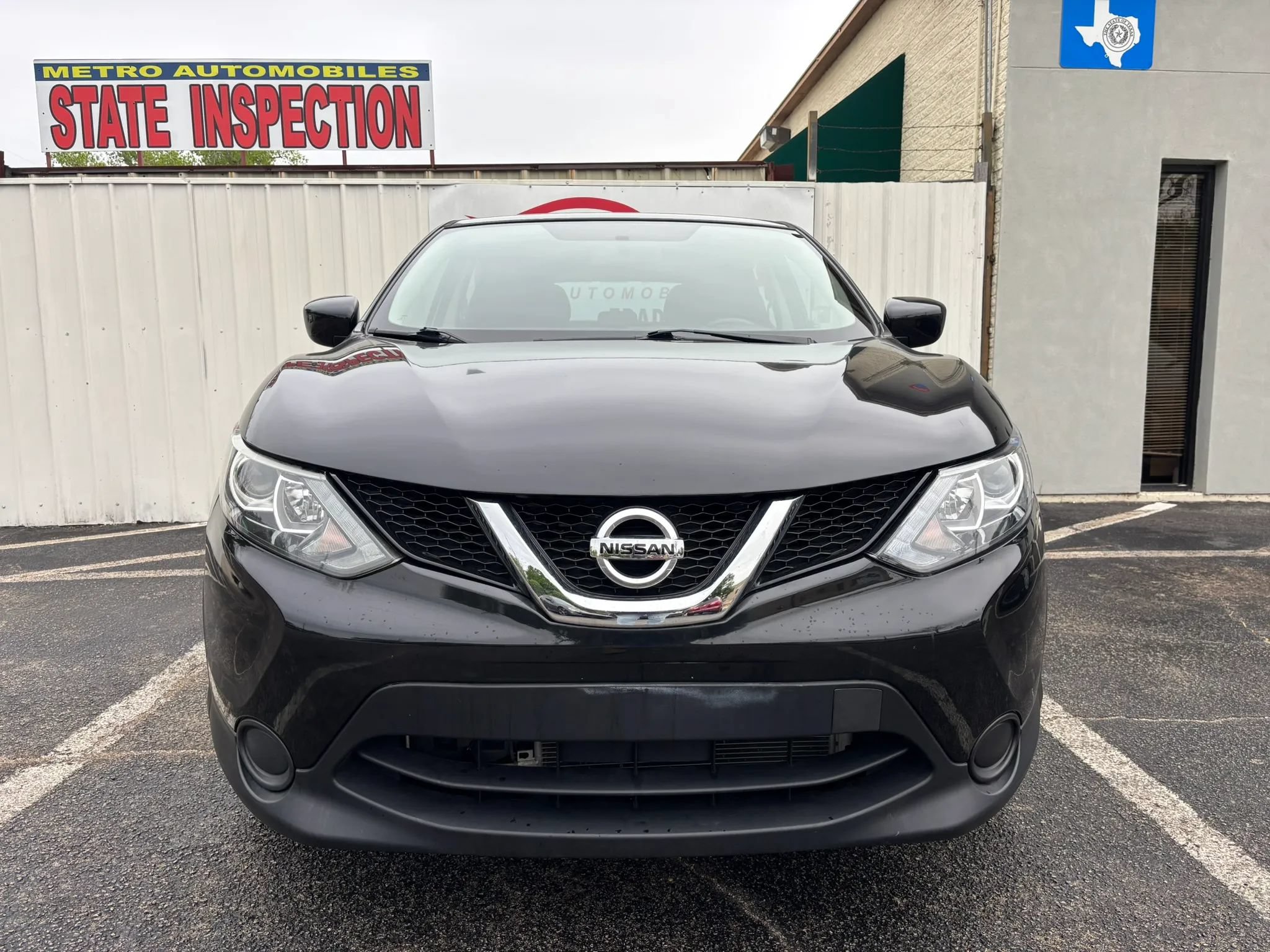 Used 2017 Nissan Rogue Sport S w/ S Appearance Package FWD image 8
