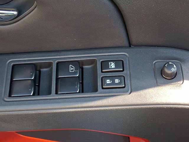 Used 2023 Nissan Frontier PRO-4X w/ Pro Convenience Package image 26