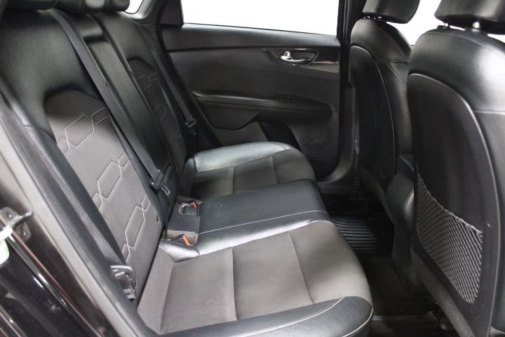 Used 2021 Kia Forte GT-Line w/ GT-Line Premium Package image 21