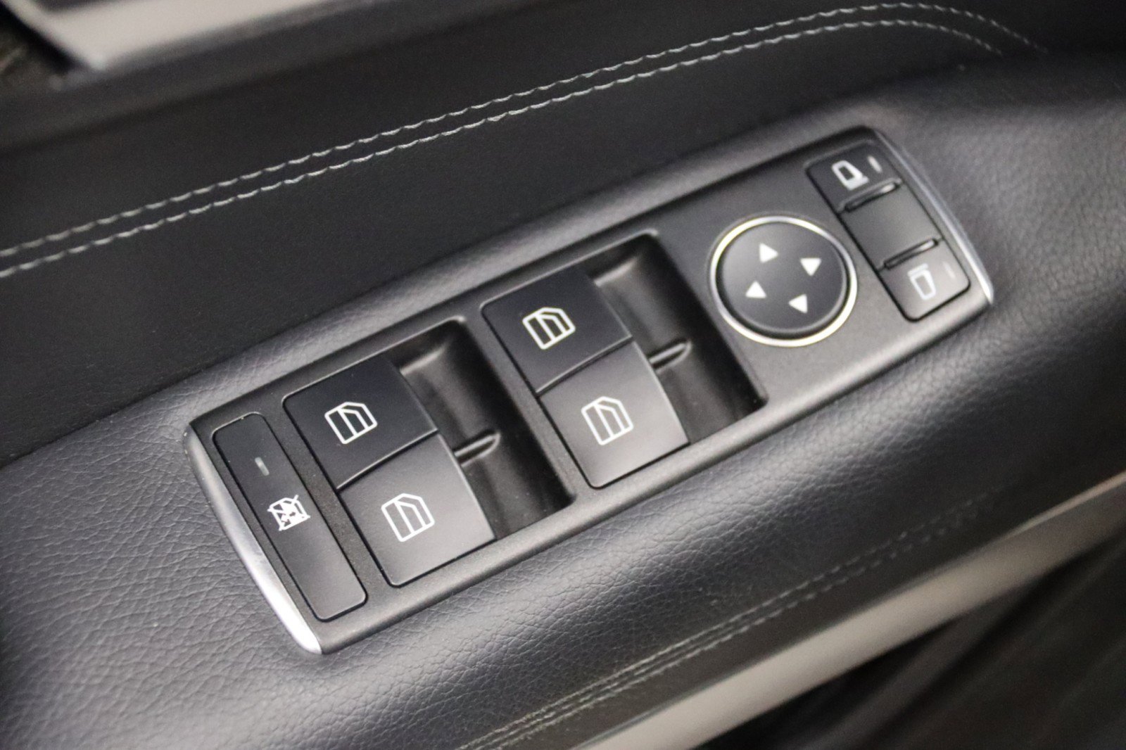 Used 2014 Mercedes-Benz E 550 Coupe image 60