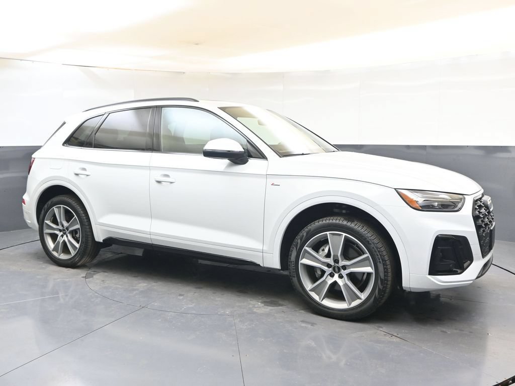 Certified 2025 Audi Q5 2.0T Premium w/ Convenience Plus Package AWD/4WD image 7
