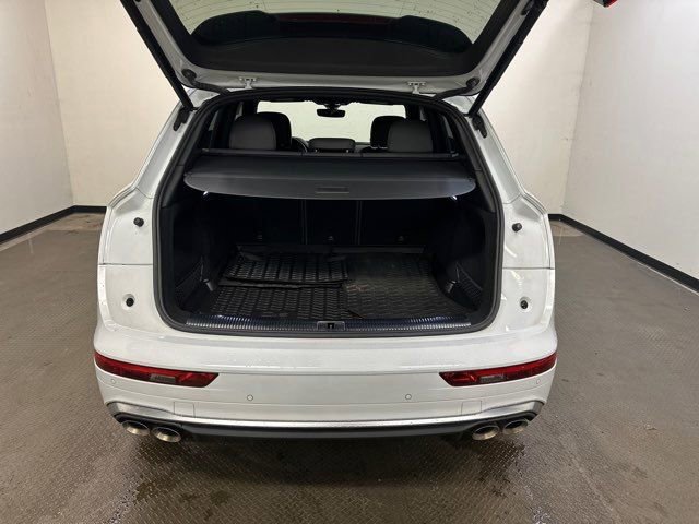 Used 2022 Audi SQ5 Premium Plus AWD/4WD image 11