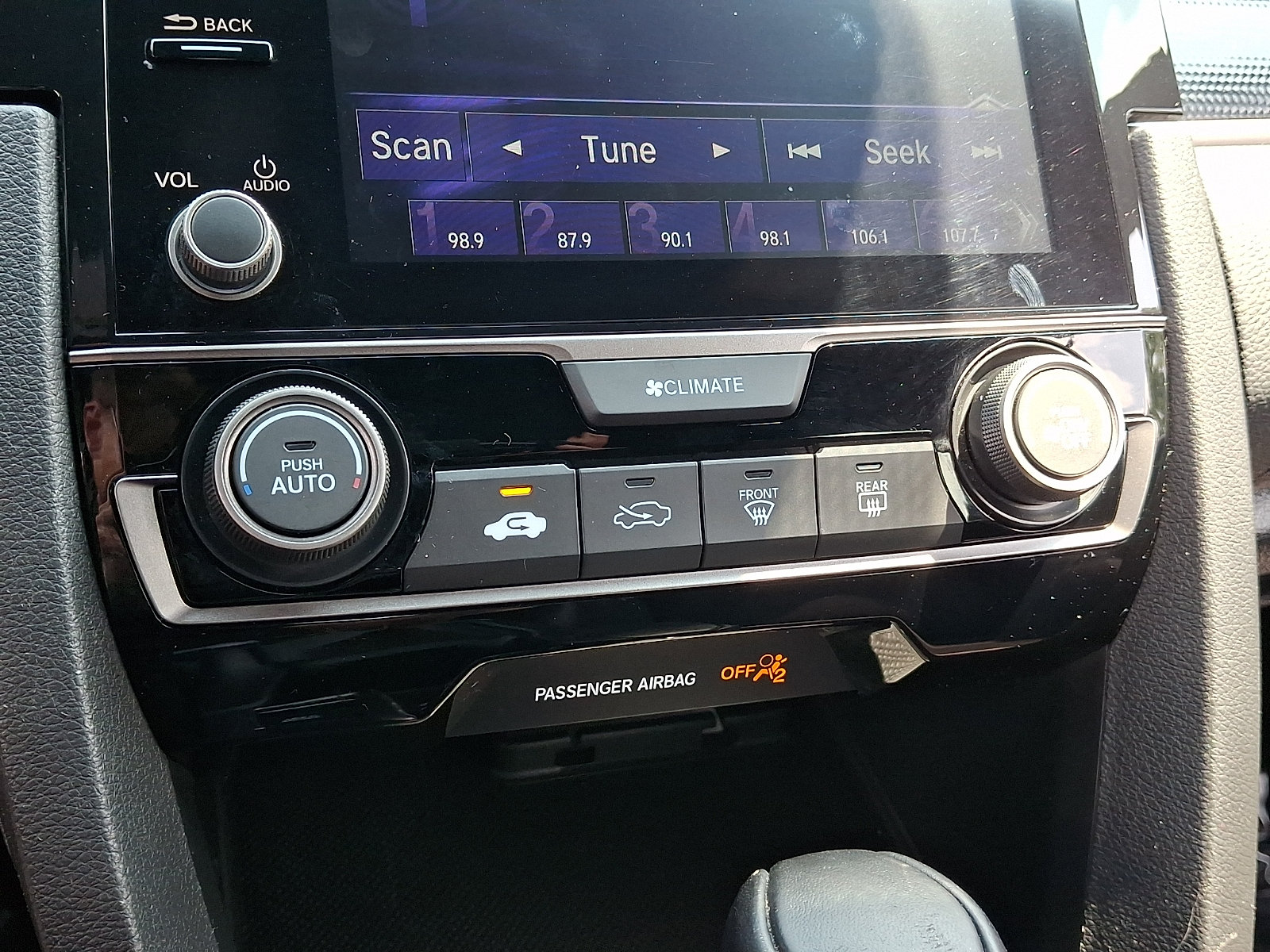 Used 2021 Honda Civic Sport image 14