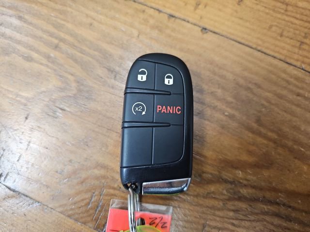 Used 2023 Jeep Renegade Latitude AWD/4WD image 27